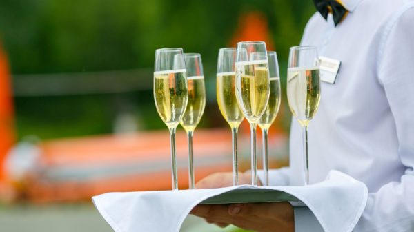 Importazione dei vinin in Russia Export vino italiano in Russia 2025